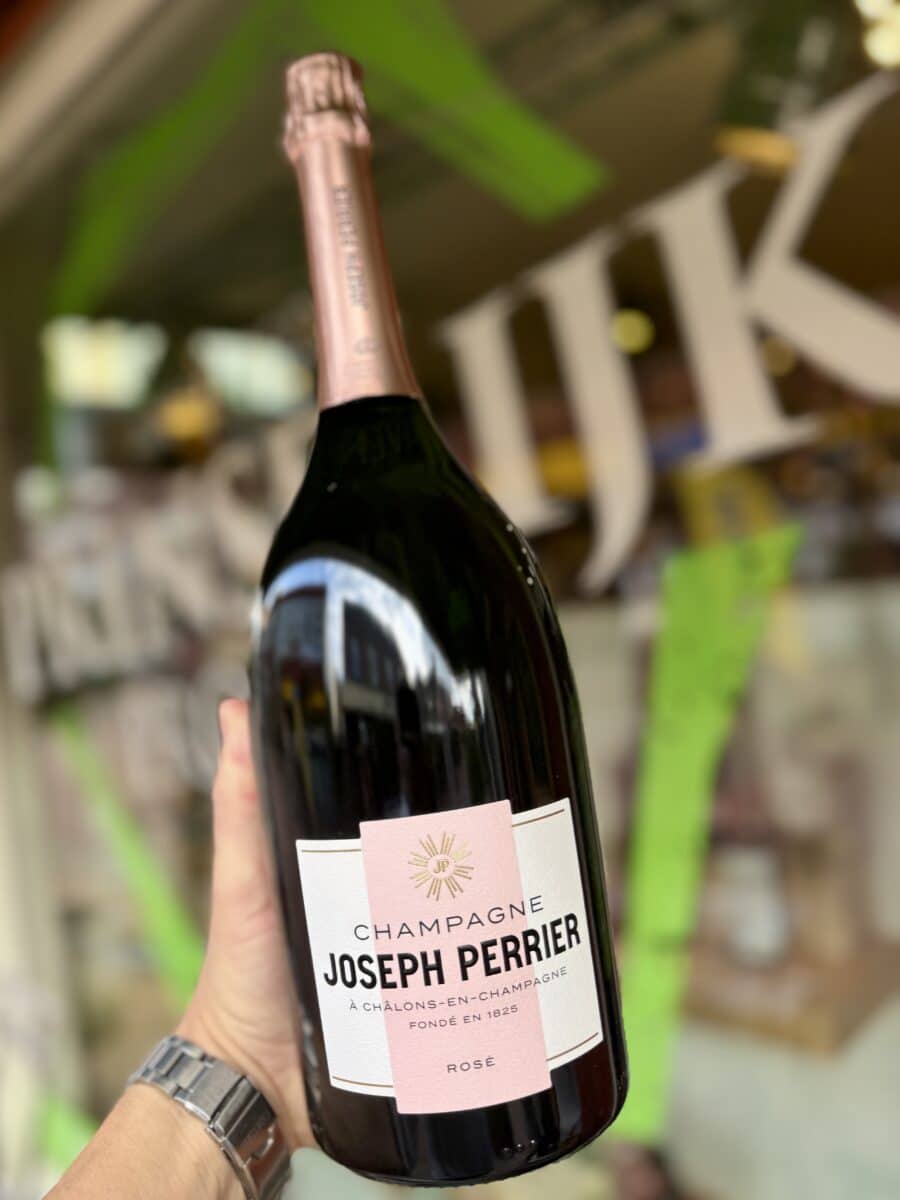 Joseph_Perrier_Rose_Magnum