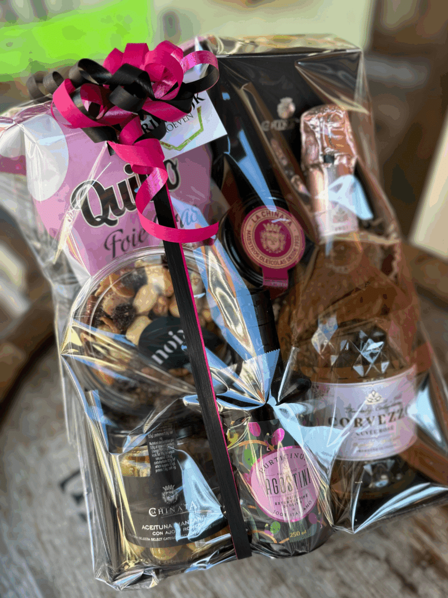 Delicatessen pakket Pretty Pink in geschenkverpakking compleet.